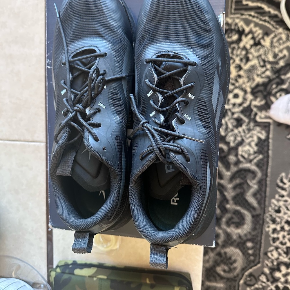 Reebok Men's Black work Shoes comp toe